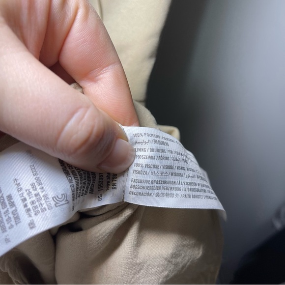 Abercombie & Fitch Women's Tan neutral V neck Sleeveless romper skort in size XS - Picture 5 of 7